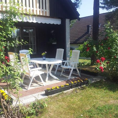 Anitas B&B Stockholm/Vaellingby Extérieur photo